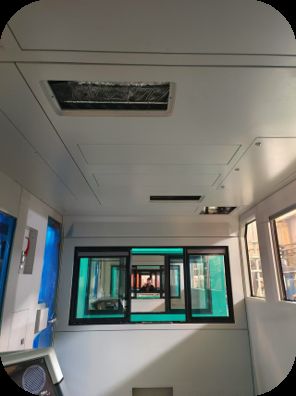 Αποτελεσματικό δωμάτιο ελέγχου μηχανοδηγού ελιγμών